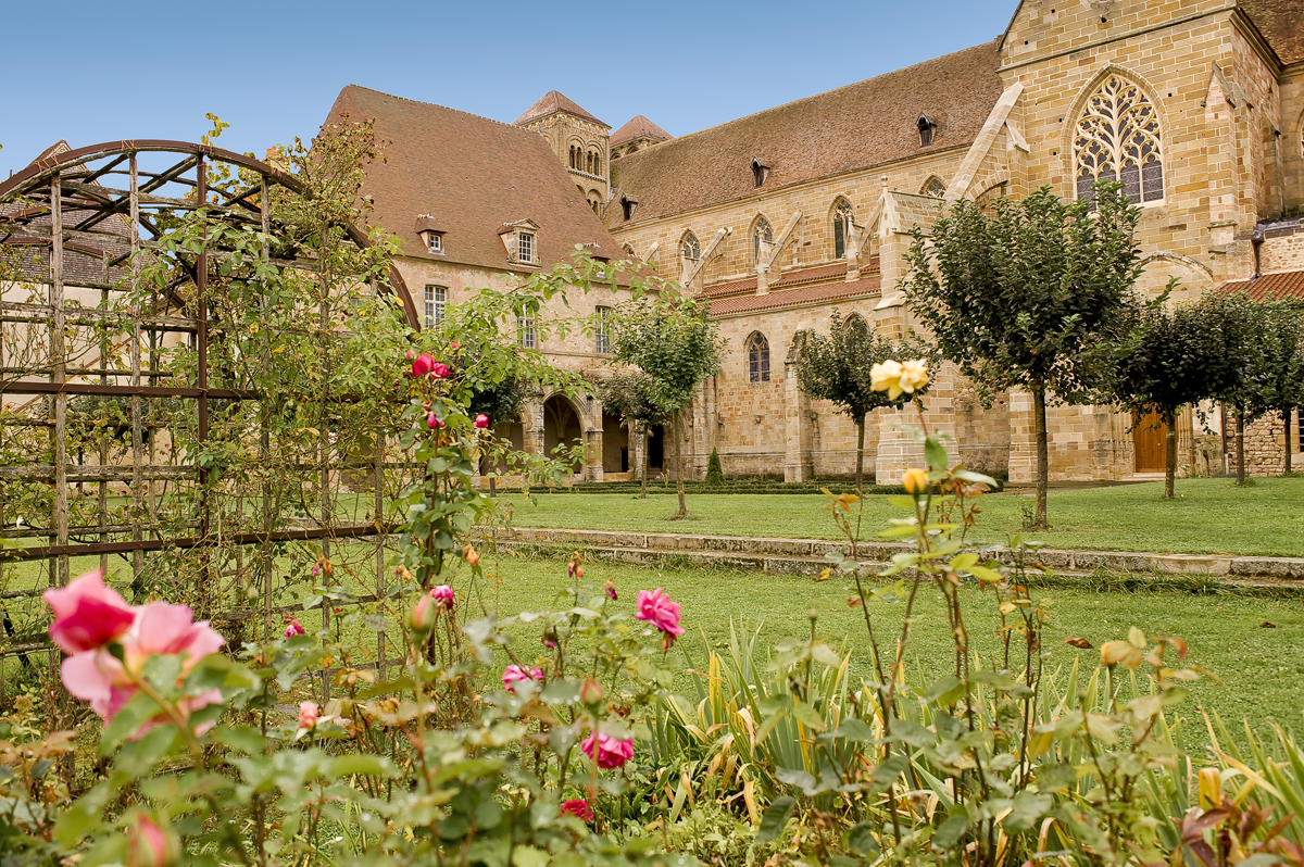 Immobilier à Souvigny : village clunisien de l'Allier